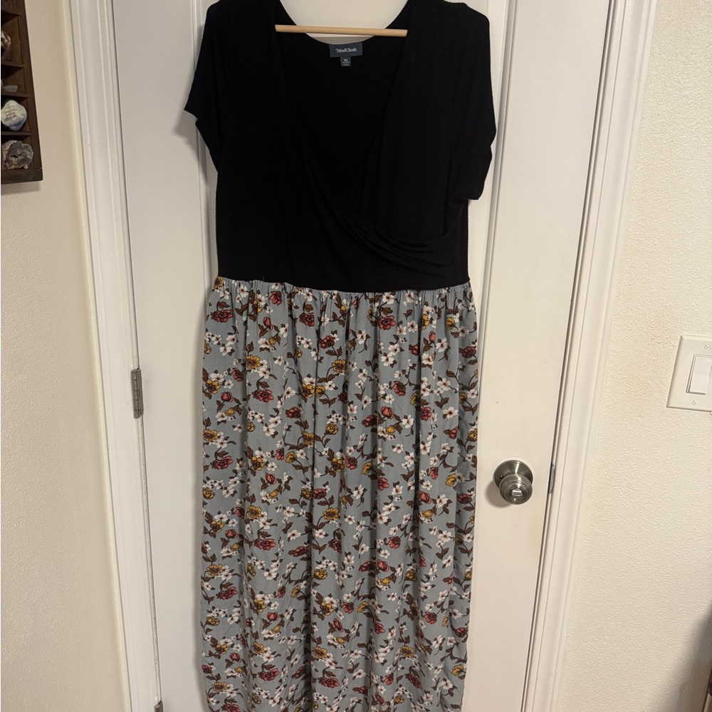 Modcloth Black and Blue Casual Midi Sundress